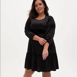 Torrid black velvet baby doll tiered dress